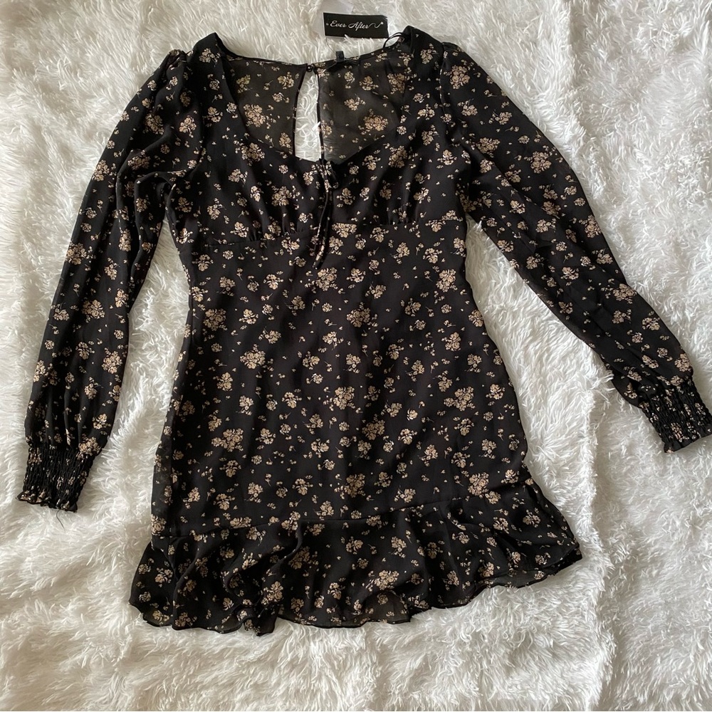 Ever After Peasant Style dress in black and taupe. long sleeve dress in Large